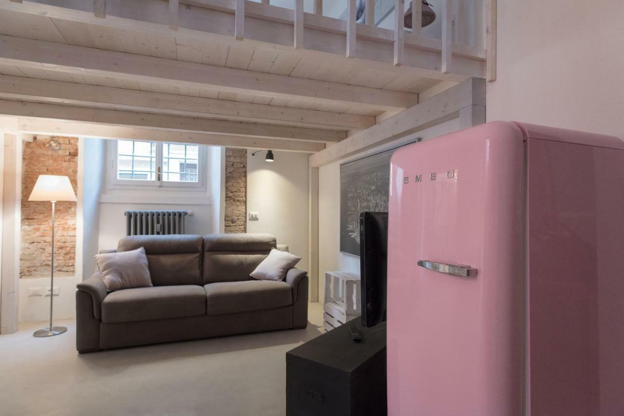 New Loft In The Heart Of Bologna Apartment ภายนอก รูปภาพ